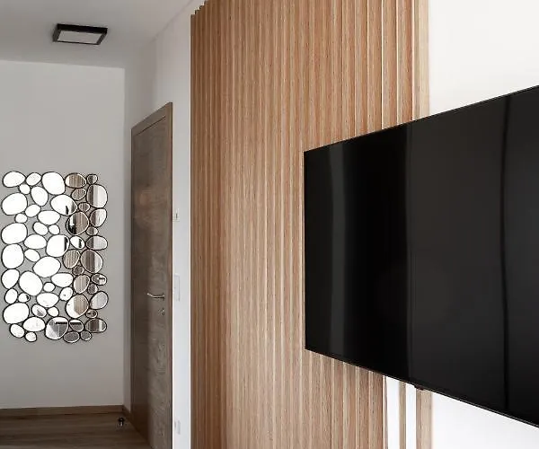 Planai Penthouse Royal * 斯拉德明